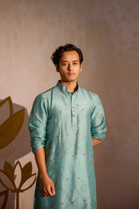 Sky Aura Kurthi