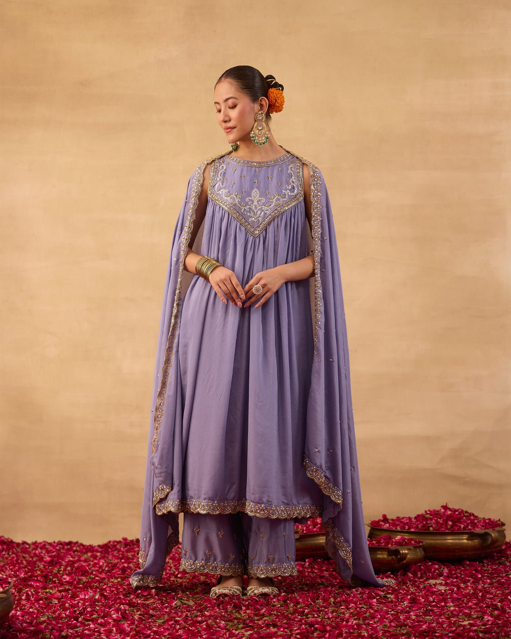 Essential Kurti Sets Every Woman Should Have in Her Wardrobe - Agapi