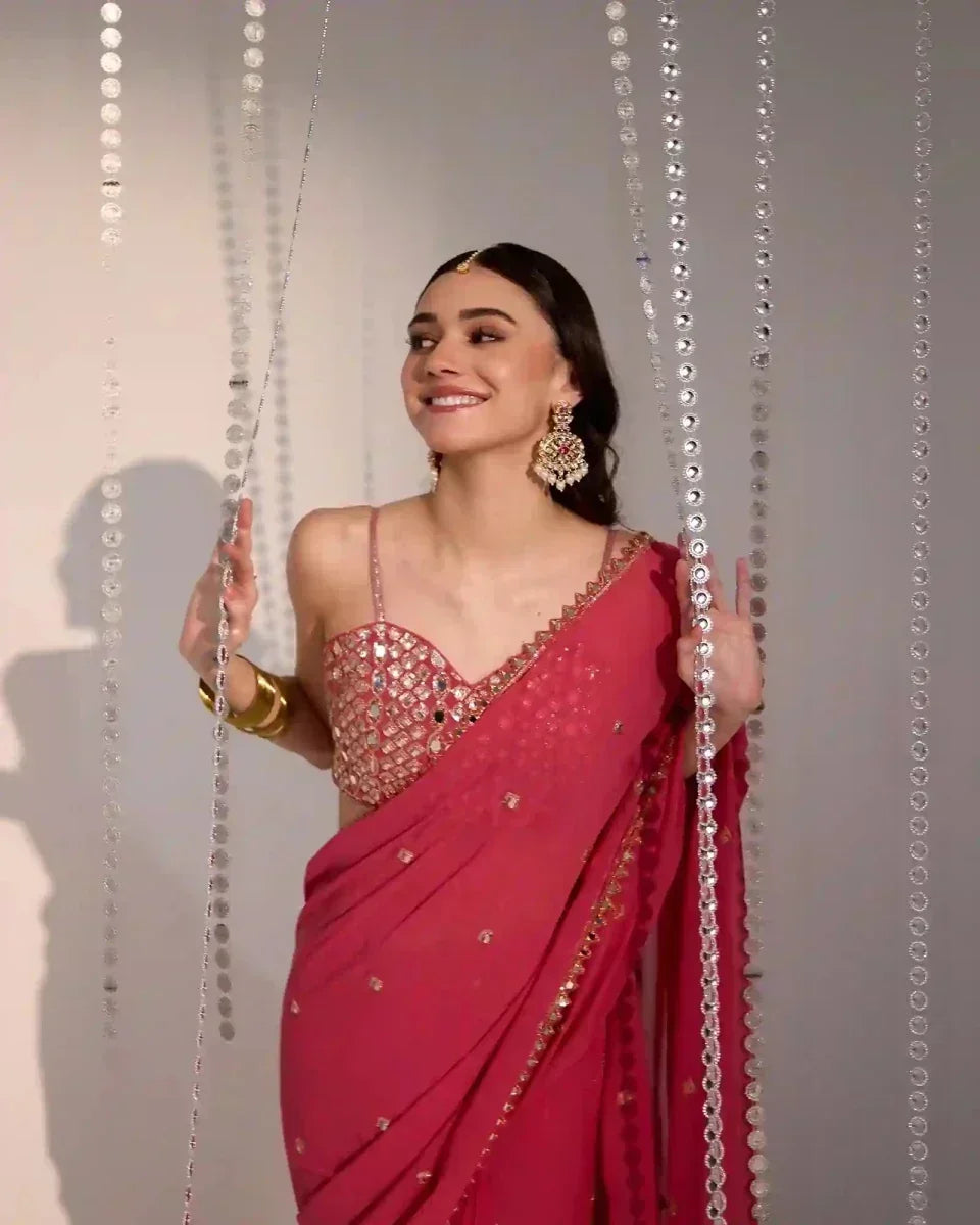 5 Teej Outfits for Women That You Will Fall in Love with No Matter Where You Celebrate