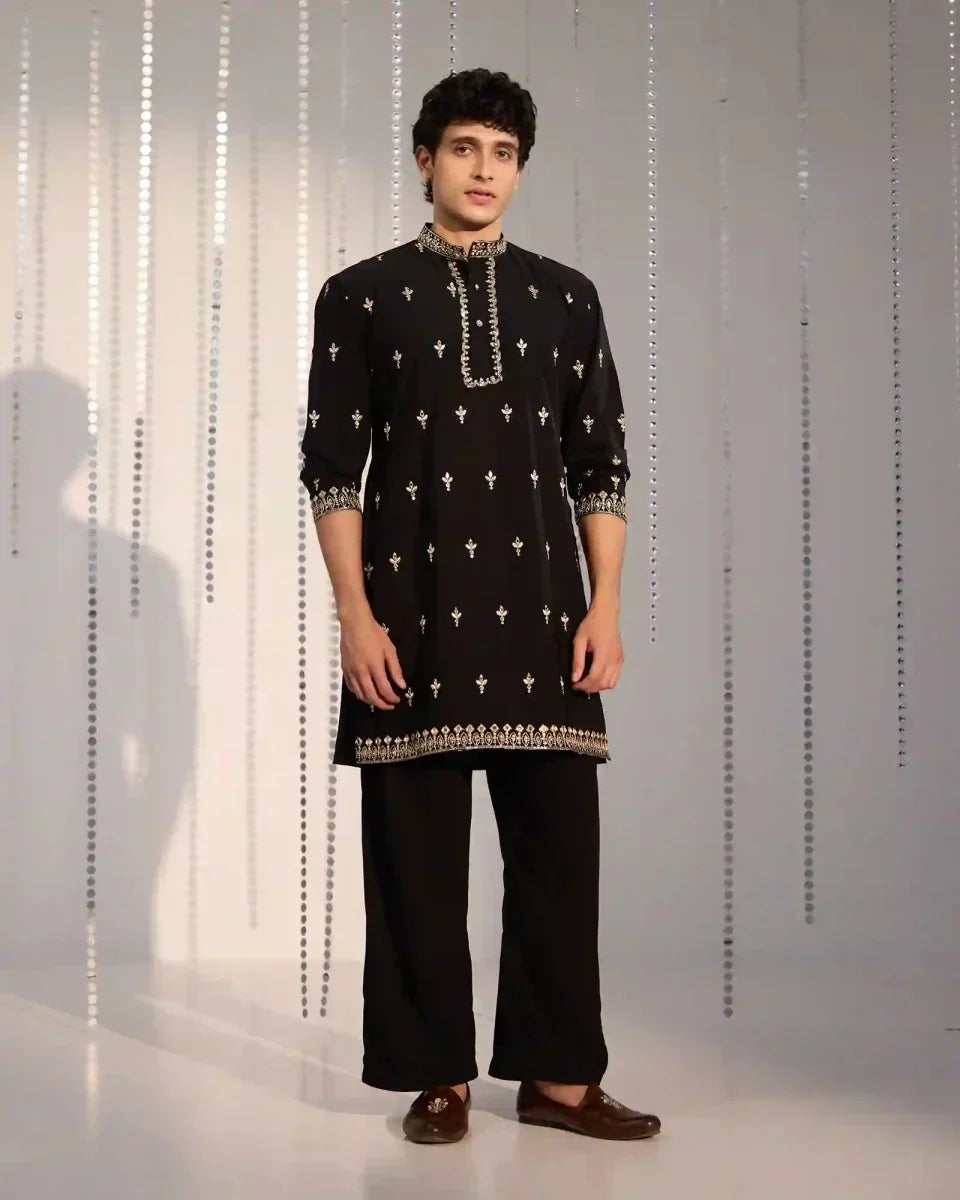 Men’s Kurta Designs :Stylish Traditional & Modern Kurta Styles for Every Occasion