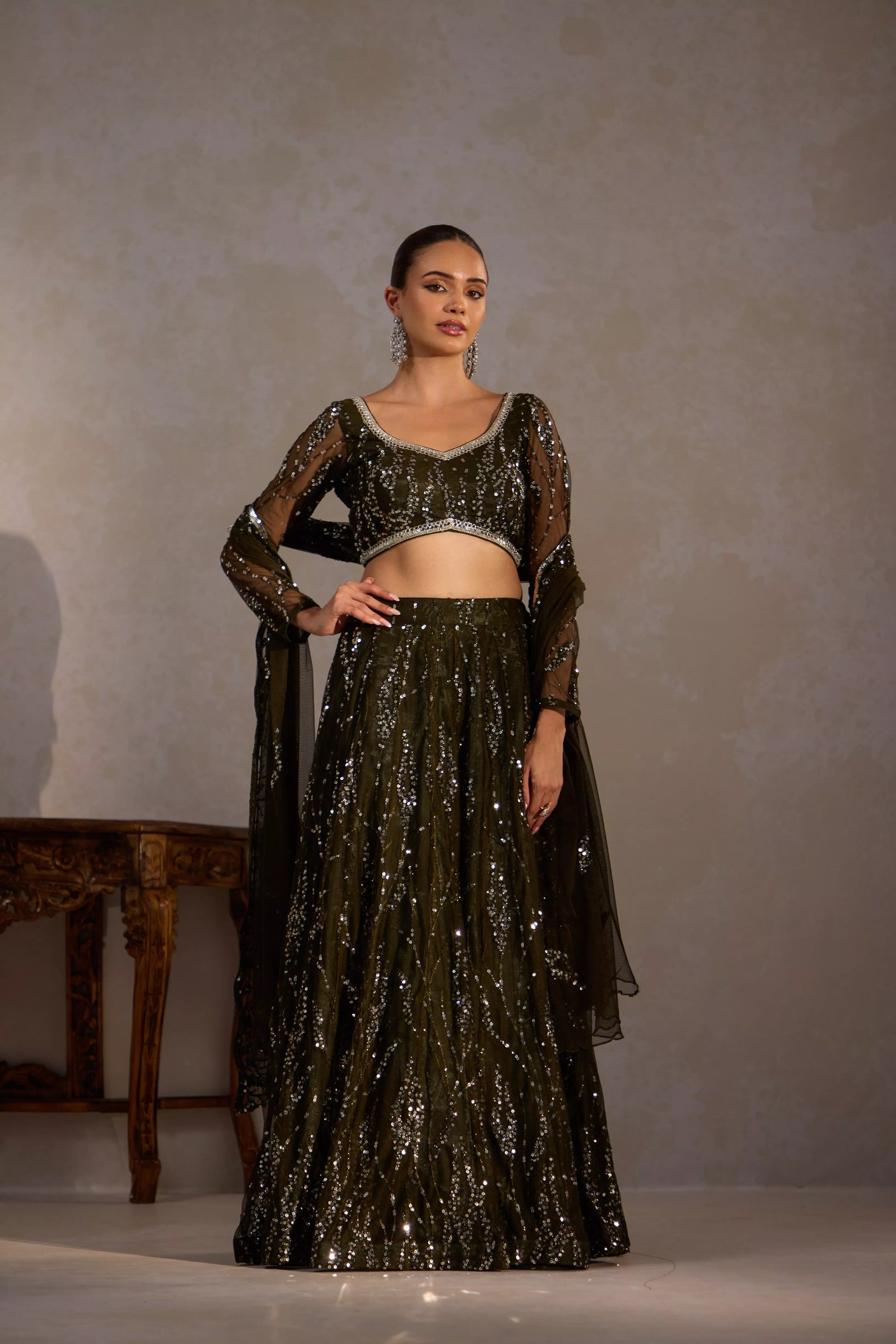 Bottle Green
Butter Net Lehenga
