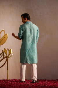 Sky Aura Kurthi