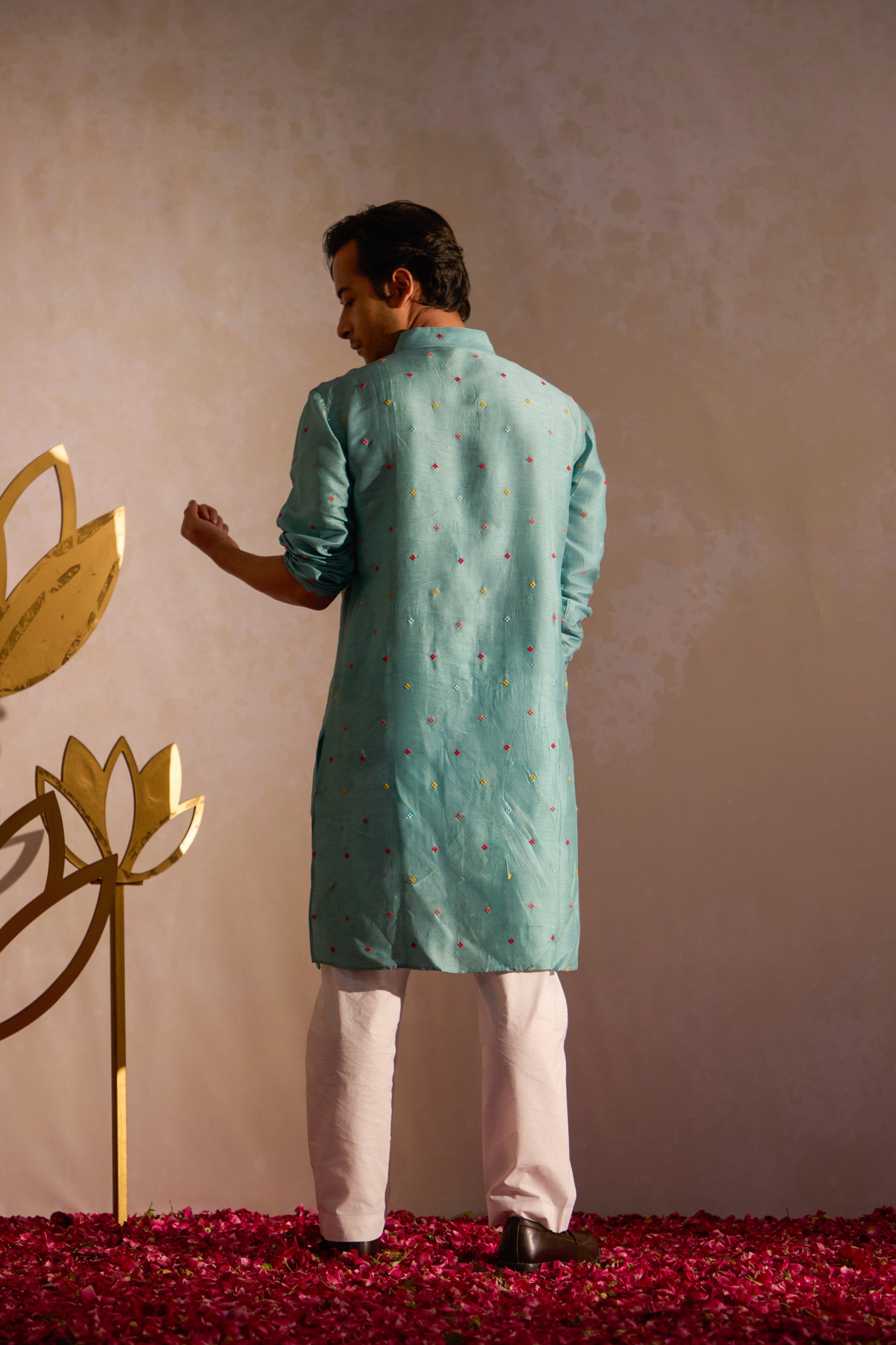 Sky Aura Kurthi