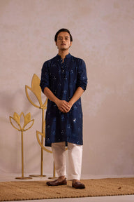 Blue Throne Kurthi