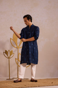 Blue Throne Kurthi