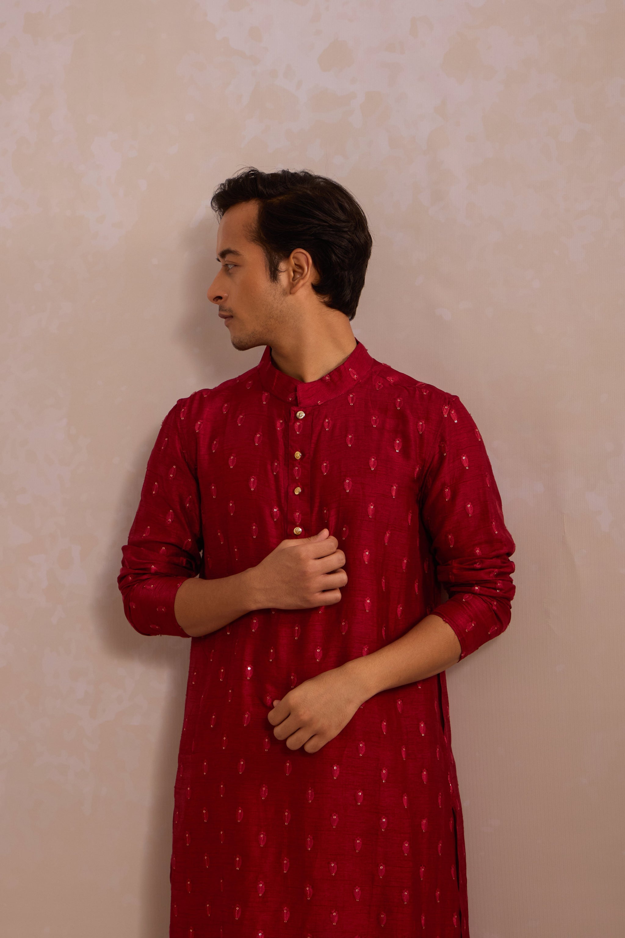 Regal Ruby Kurthi