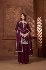 Mehr Maroon Kurtha Set