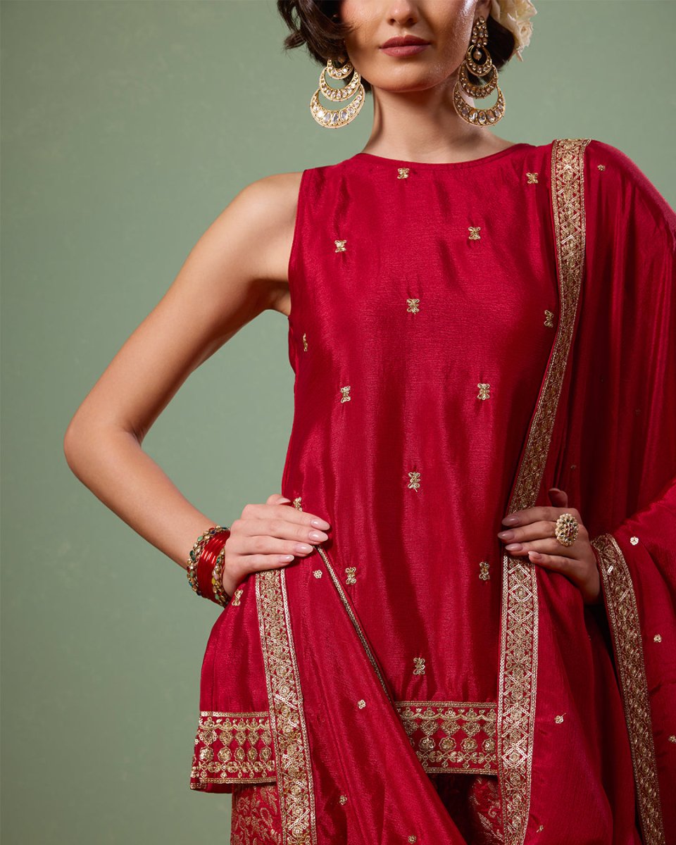 Gulnaar Red Gharara Suit - AgapiGharara Set