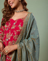 Jashn Farshi Salwar Suit