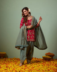 Jashn Farshi Salwar Suit