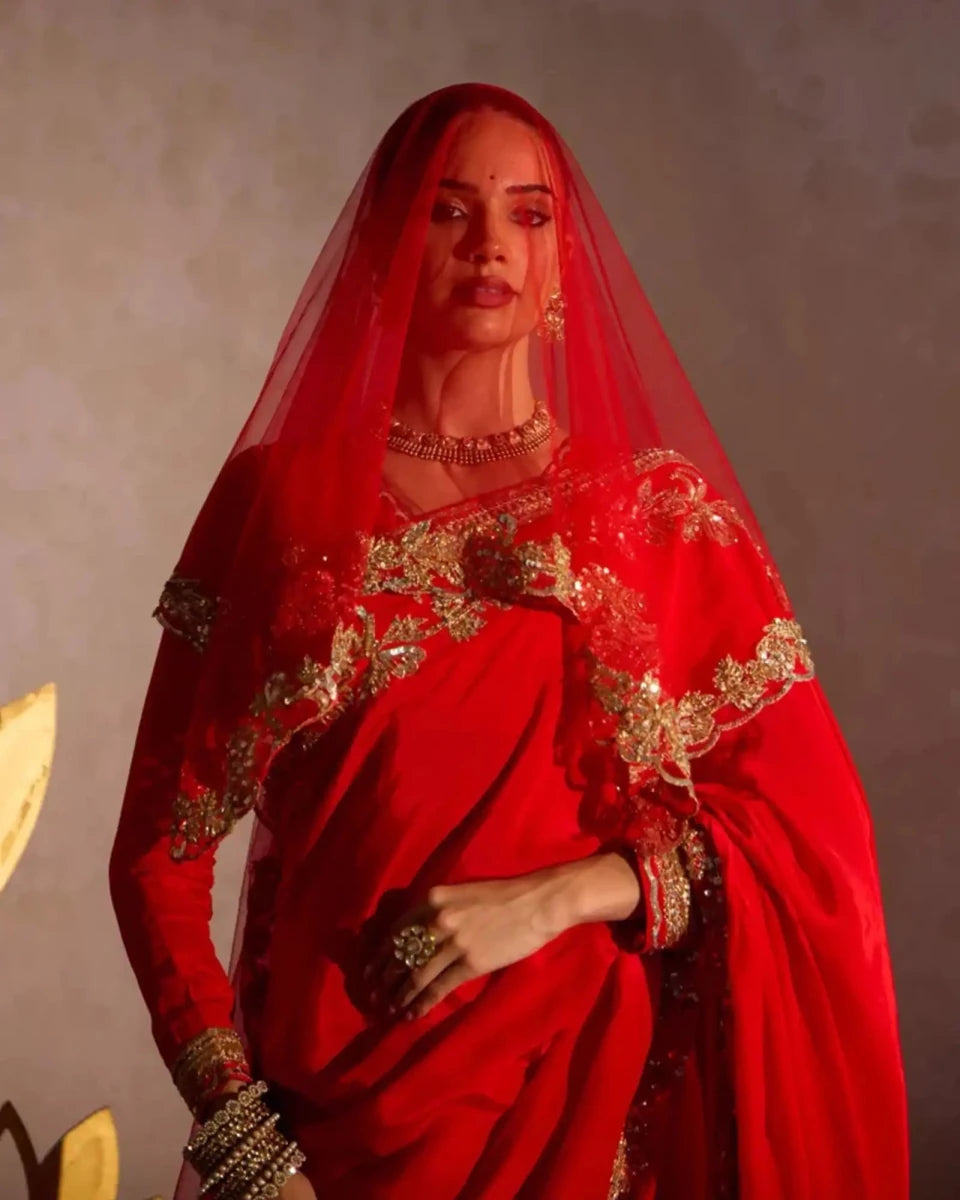 Phool Hand Work Bridal Saree - AgapiSarees